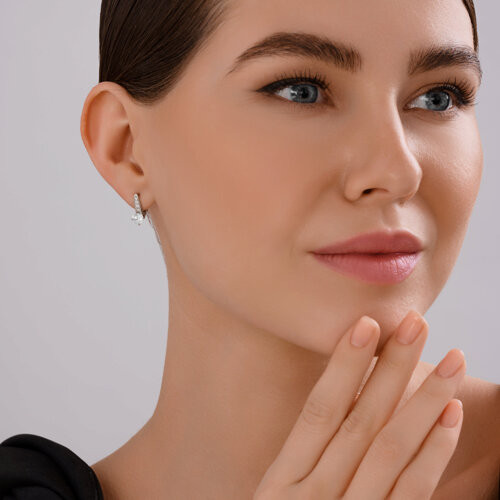 Серьги из серебра с фианитами