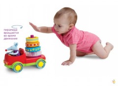 Машинка с пирамидой - Фото 1