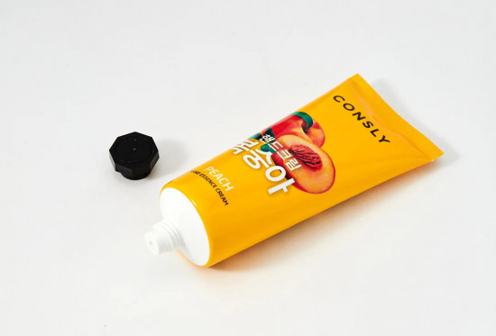 Крем-сыворотка для рук с экстрактом персика «Peach Hand Essence Cream»