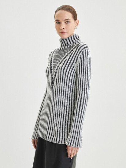 Свитер женский