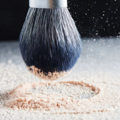 Пудра для лица рассыпчатая «Delicate veil setting powder с витамином Е» - Фото 3