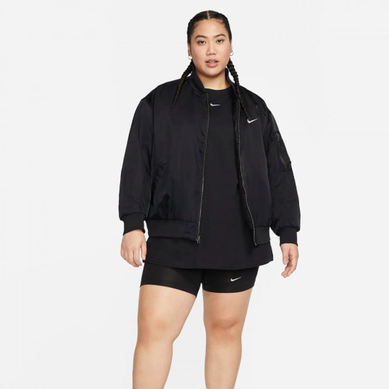 Футболка женская Sportswear Essential Wmns
