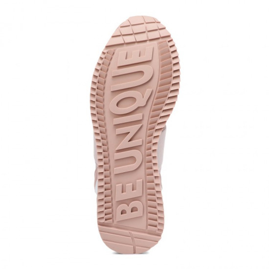 Кроссовки женские