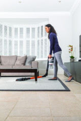 Пылесос вертикальный IZ201EU - Фото 7