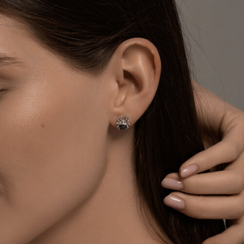 Серьги из серебра с фианитами