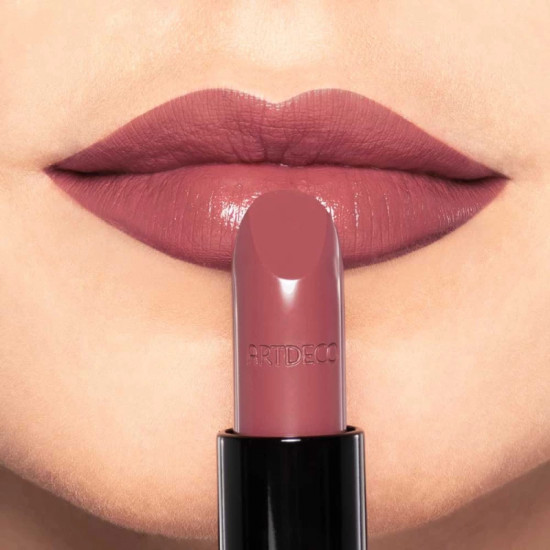 Помада для губ «Perfect Color Lipstick», тон 889 Bridesmaid