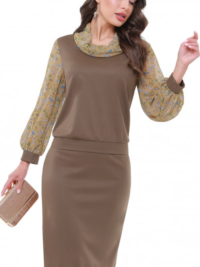 Костюм женский