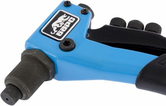 Заклёпочник