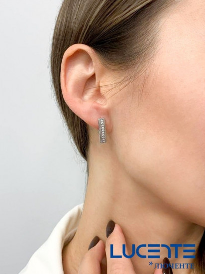 Серьги из серебра с фианитами
