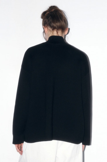 Свитер женский