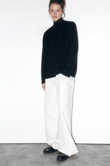 Свитер женский