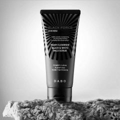 Пенка-скраб для умывания мужская «For Men Black Force Black and White Mild Scrub Foam» - Фото 3