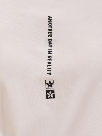 Футболка женская