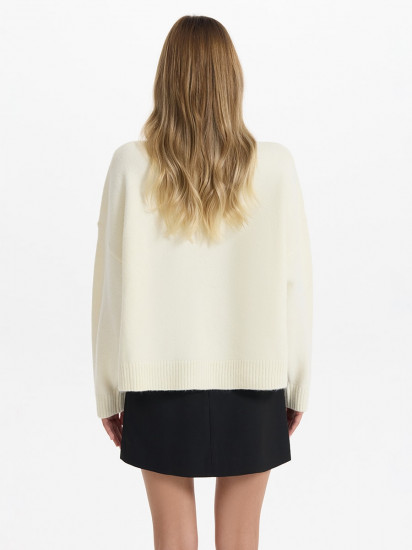 Свитер женский