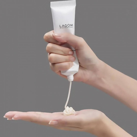 Крем для лица успокаивающий с экстрактом центеллы азиатской «Cellus Sensitive Cica Cream»