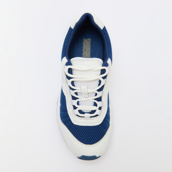 Кроссовки женские