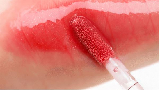 Блеск для губ «Eco Soul Shine Lip Gloss», тон CR01 Coral Nectar