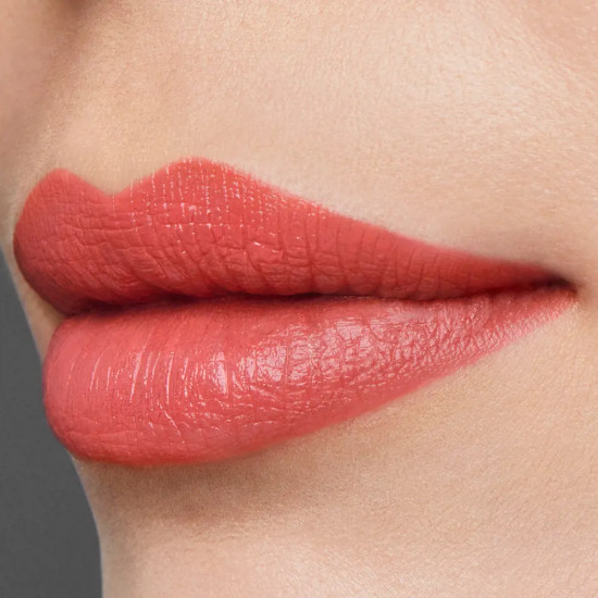 Помада для губ «Pure Color Creme Lipstick», тон Eccentric