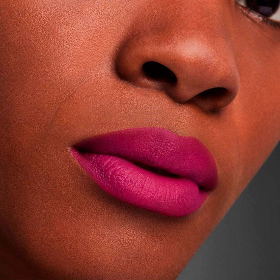 Помада для губ «Pure Color Matte Lipstick», тон Enigma