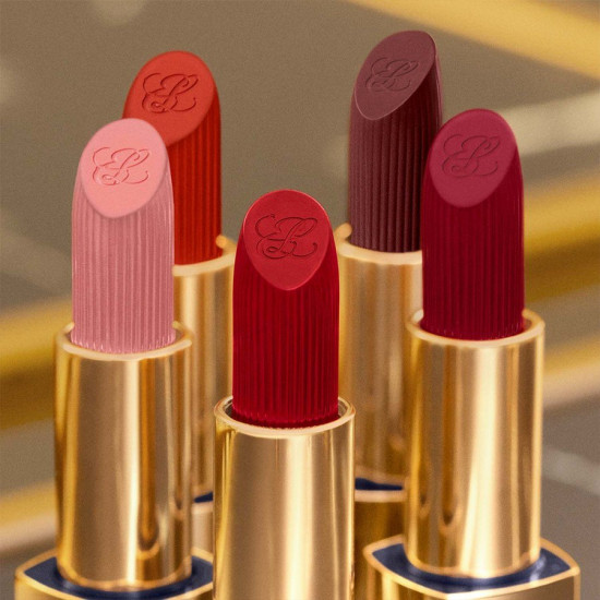 Помада для губ «Pure Color Matte Lipstick», тон Rebellious rose