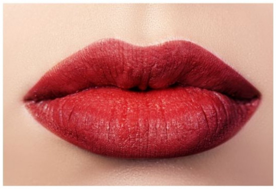 Помада для губ «Magic Brilliance Lipstick», тон 713 Багряный