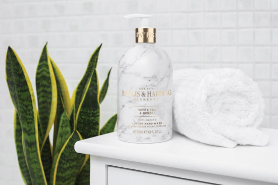 Мыло для рук жидкое «Hand Wash White Tea & Neroli»