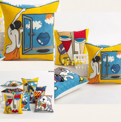 Декоративная подушка «Дама у окна» - Фото 3