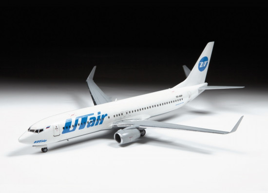 Модель сборная. Авиалайнер Боинг 737-80