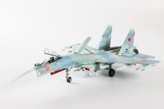 Модель сборная. Самолет Су-27SM
