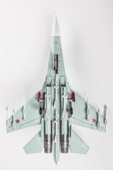 Модель сборная. Самолет Су-27SM