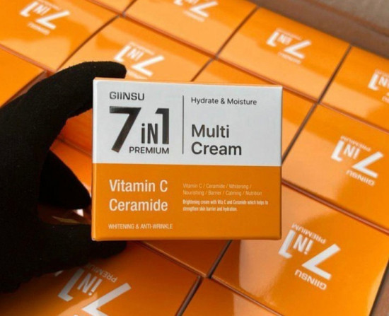Крем для лица многофункциональный с витамином С и керамидами «Vitamin C Ceramide»