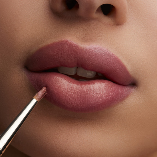 Помада для губ «Lustreglass Lipstick», тон Syrup