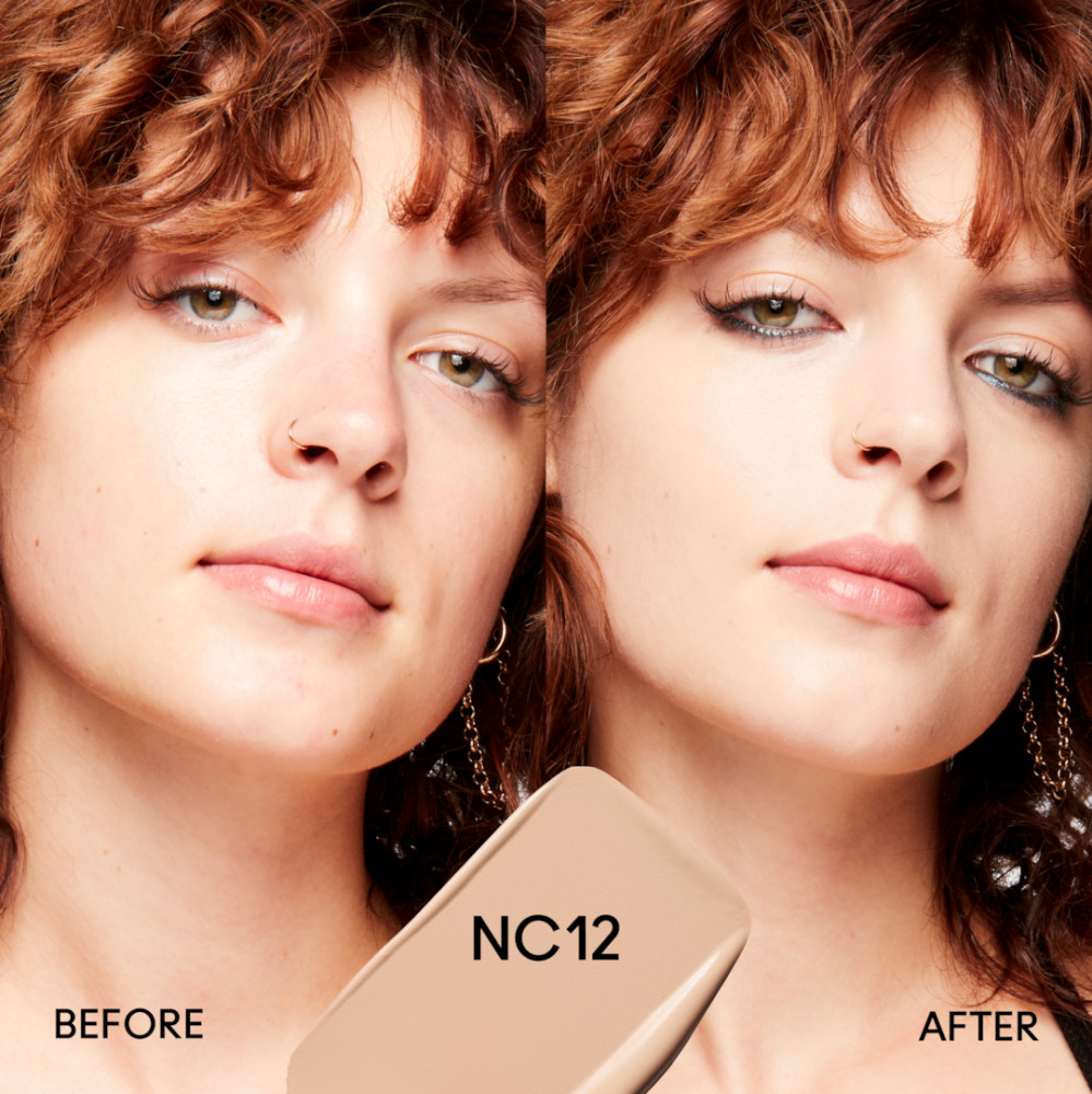 Тональный флюид «24HR Matte Foundation» SPF 15, оттенок NC12 | Studio Fix | M.A.C. | Фото 2