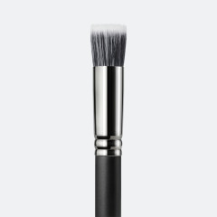 Кисть косметическая «Short Duo Fibre Brush 130» - Фото 2