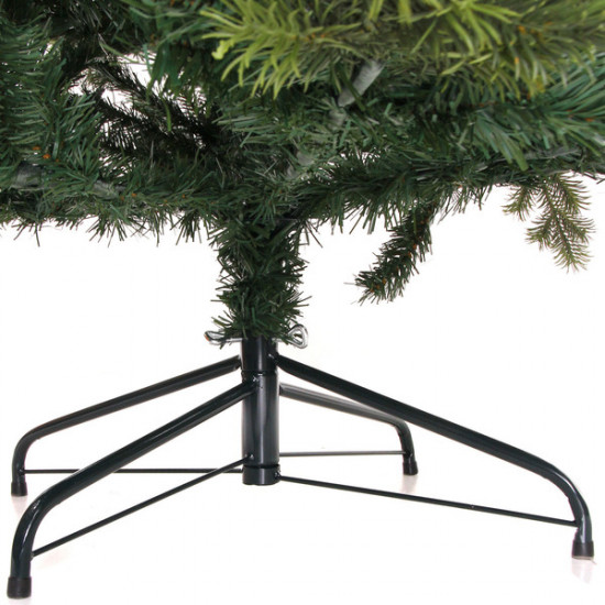 Елка «Таежная»