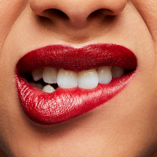 Помада для губ «Lipstick Amplified», тон 108 Dubonnet