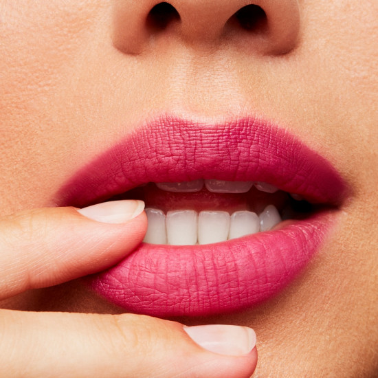 Помада для губ матовая «Lipstick Retro Matte», тон 705 Flat Out Fabulous
