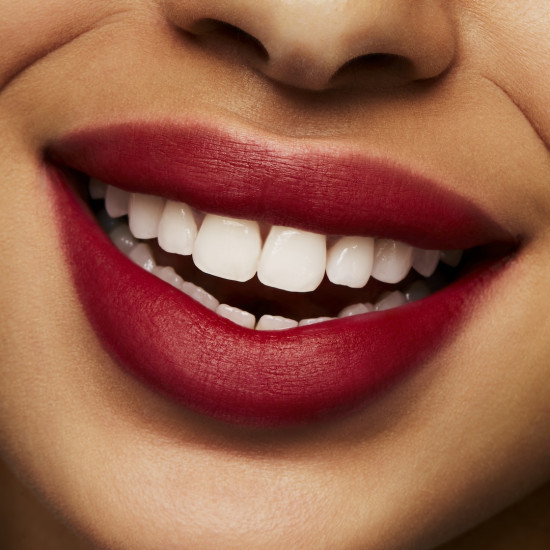 Помада для губ «Powder Kiss Lipstick», тон Dubonnet Buzz