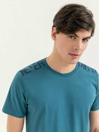 Футболка мужская