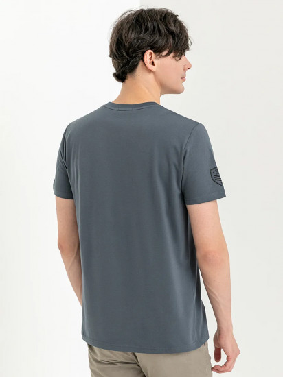 Футболка мужская