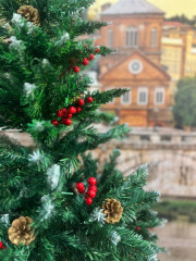 Новогодняя ель - Фото 1