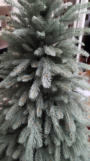 Новогодняя ель
