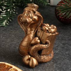 Фигурка сувенирная «Змея с подарком» - Фото 3