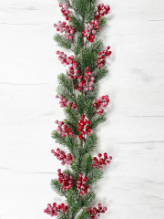 Гирлянда еловая с красными ягодами - Фото 1