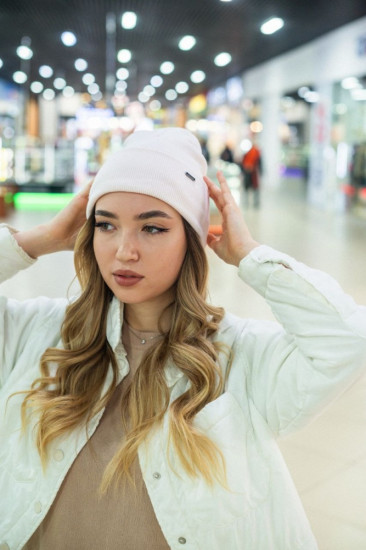 Шапка женская