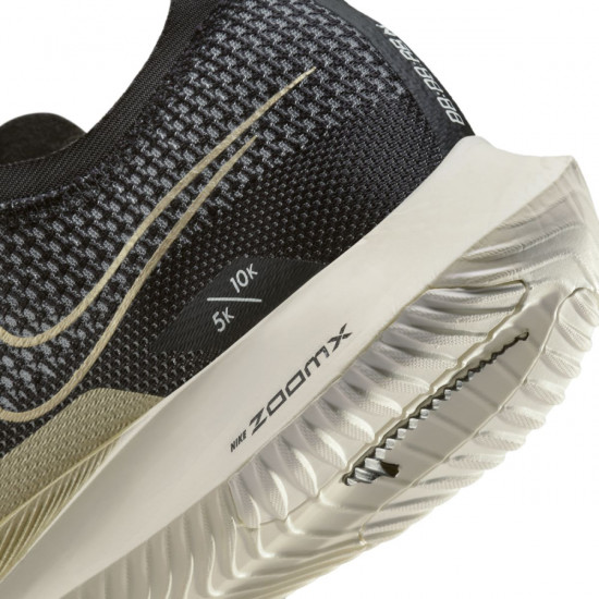 Кроссовки мужские Zoomx Streakfly