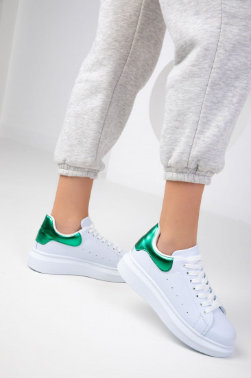 Кроссовки женские