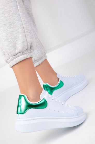 Кроссовки женские