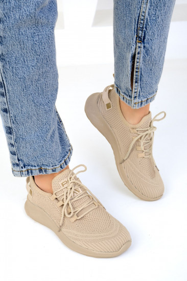 Кроссовки женские