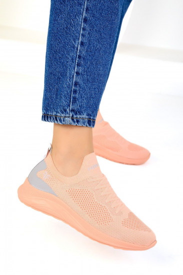 Кроссовки женские